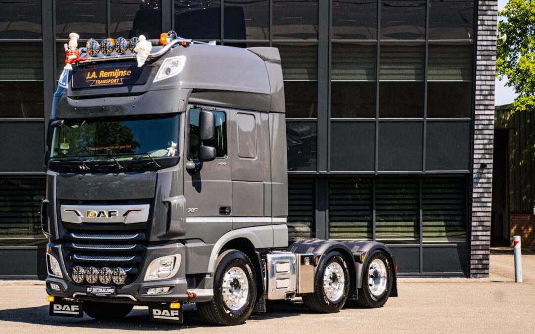 Solving Common Issues with Commercial Fleet Graphics in Cold Months