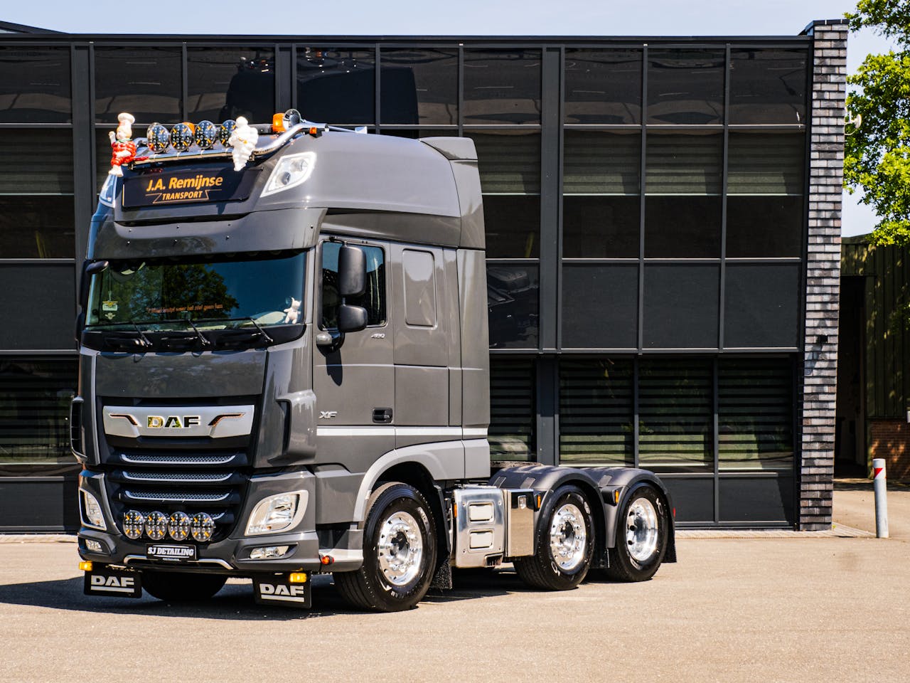 Commercial Fleet Graphics