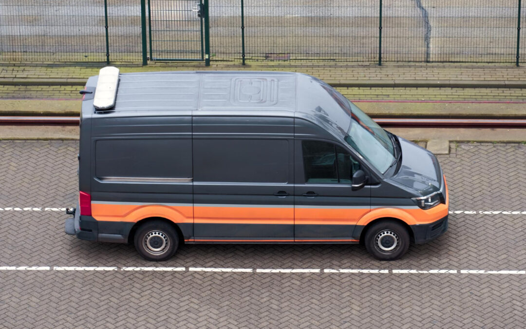What to Expect from Fleet Vehicle Graphics in Unpredictable Spring Weather